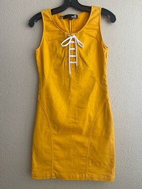 LOVE Moschino Yellow Lace-up Bodycon Mini Dress